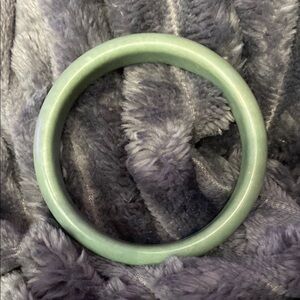 Chic Green jade Bangle Bracelet